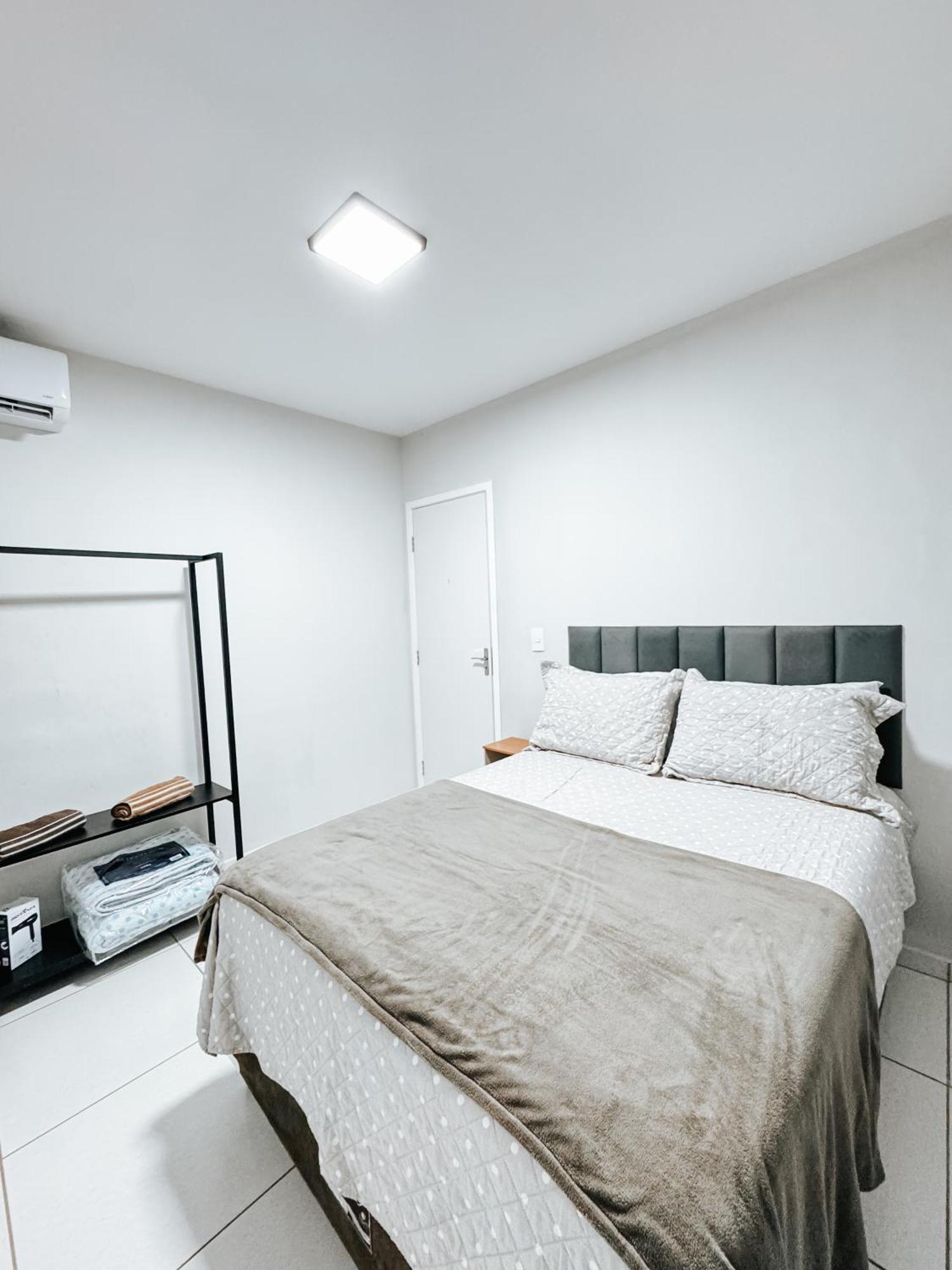 Apartment Novo Apto Em Fechado C/ar E Elevador Tres Lagoas